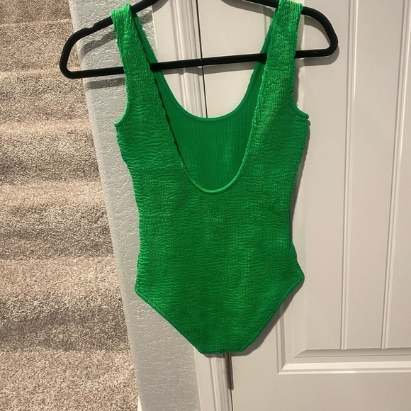 Bottega Veneta Green Crinkle One Piece Swimsuit - Picture 9 of 10
